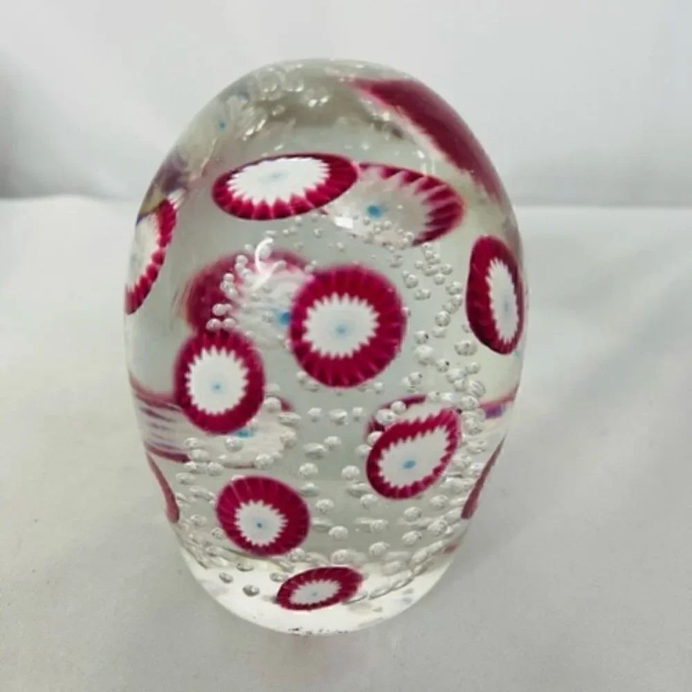 Glass millefiori And Controlled Bubble Paperweight Egg Shape 4" Very Good condit